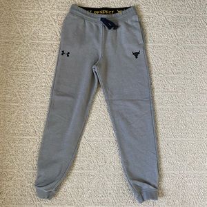 Under Armour Project Rock Brahma Bull Gray Coldgear Sweatpants, Size Youth XL